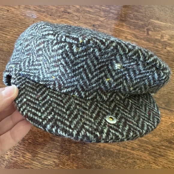 Hanna Hats of Donegal LTD Pure Wool Cap - Picture 4 of 7